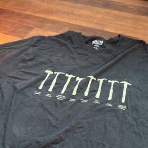 Duluth Trading Co. Black Short Sleeve Tee